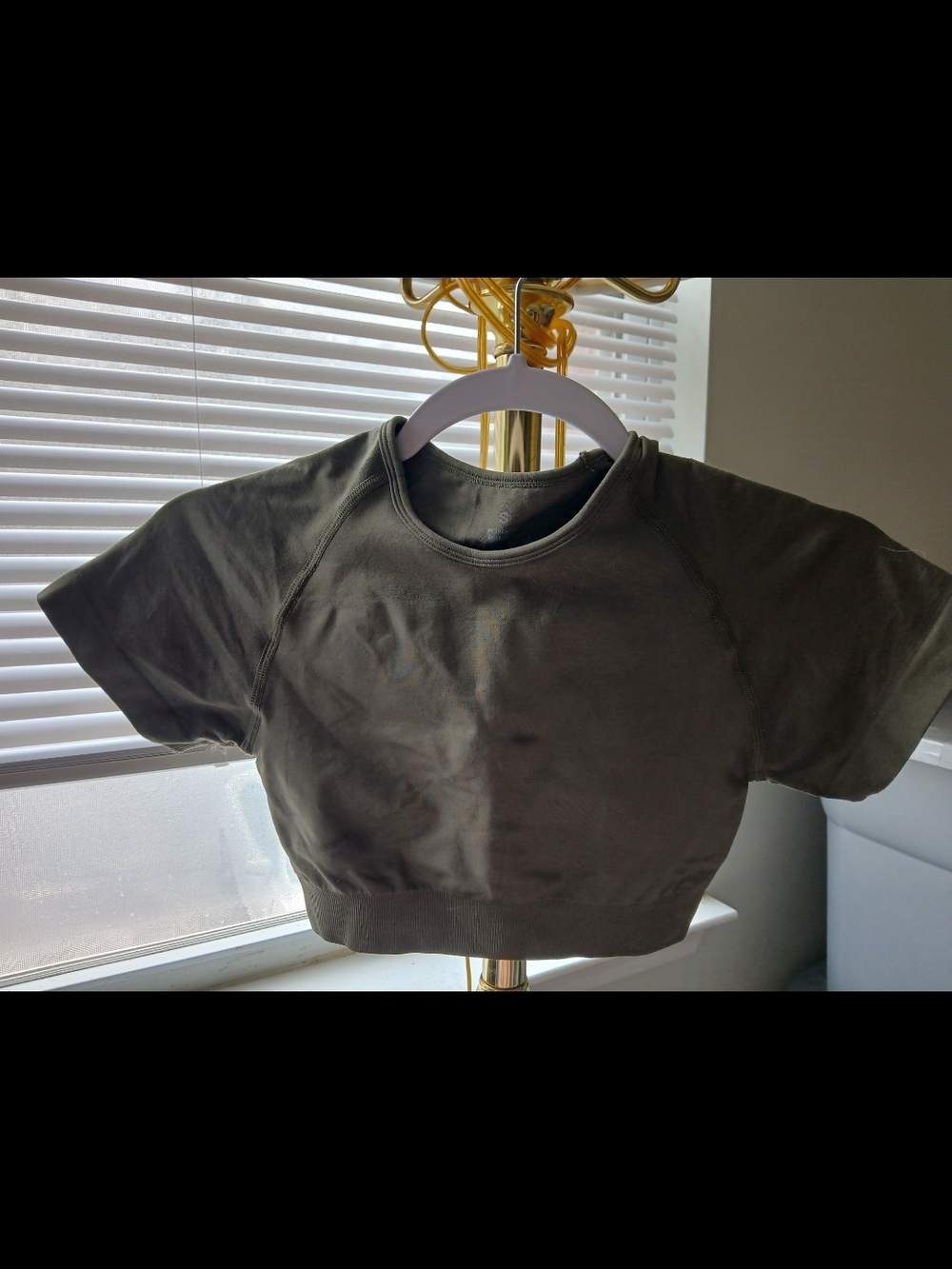 NVGTN Women's Olive Green Crop Active Tee With Cut Out Back Detail - Picture 3 of 4